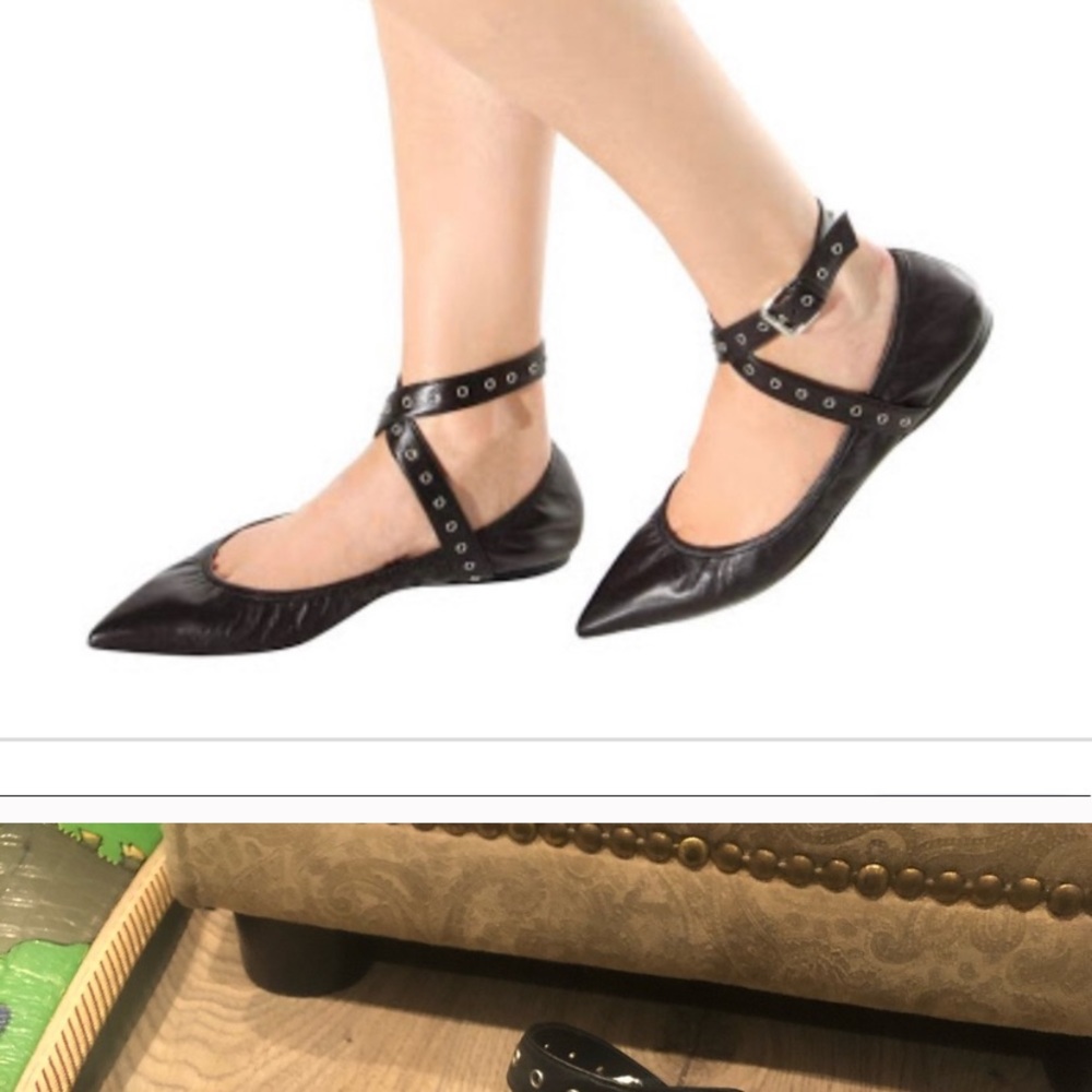 Valentino Flats